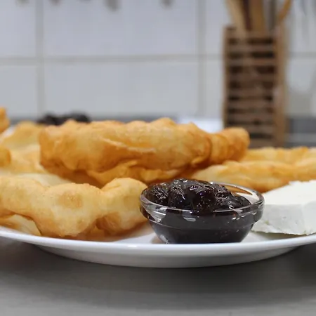 старата тонина къща Гостевой дом