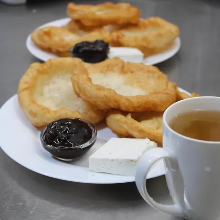 старата тонина къща Гостевой дом *