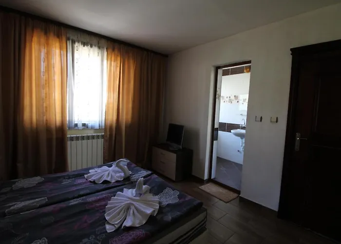 старата тонина къща Добринище